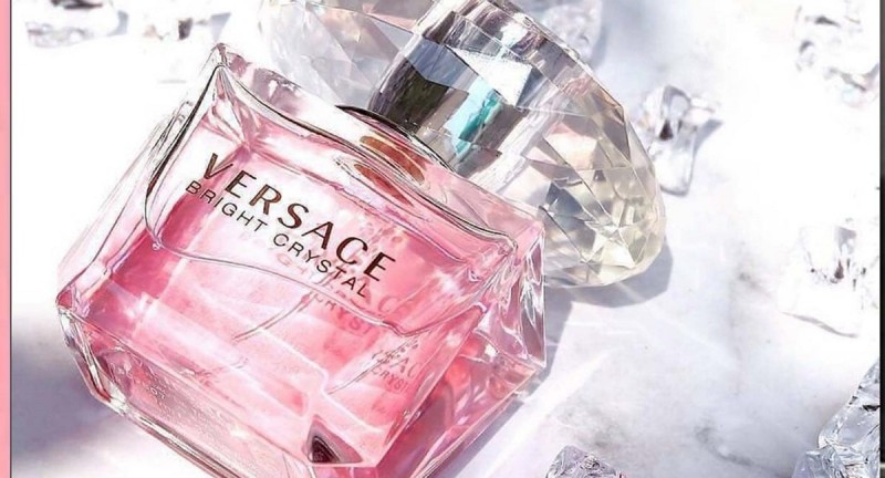NƯỚC HOA VERSACE NỮ MÙI NÀO THƠM NHẤT? 