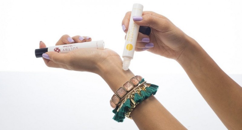 Tips sử dụng nước hoa dạng chấm